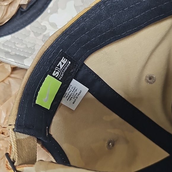 Nike × Streetwear RARE Nike Desert Camo Yellow Light Brown Adjustable Hat - Picture 11 of 12